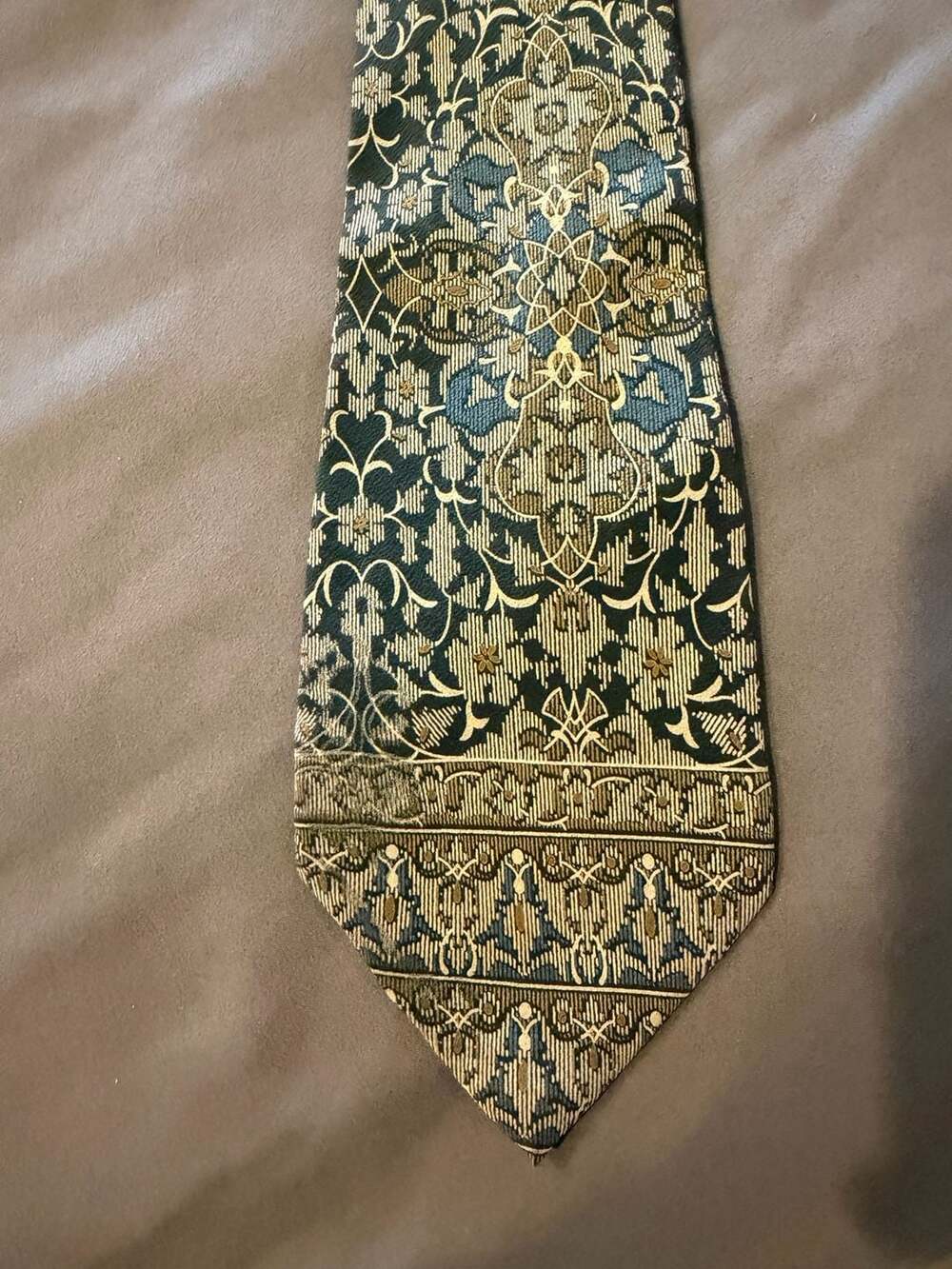 Christian Dior Monsieur Silk Necktie Floral Medallion Pattern